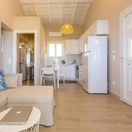 Alisachni Maisonette * Apraos