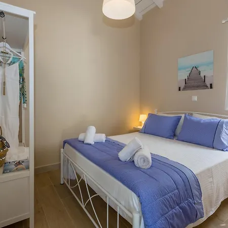 Alisachni Maisonette Apartment