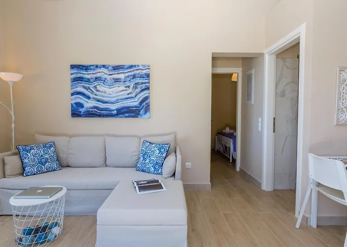 Alisachni Maisonette