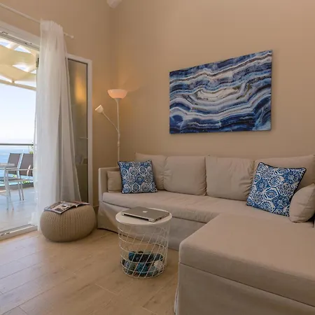 Apartment Alisachni Maisonette