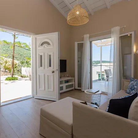Apartment Alisachni Maisonette