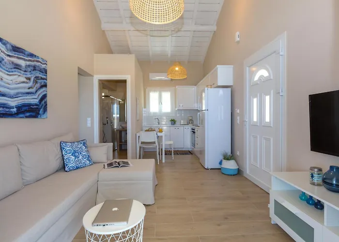 Alisachni Maisonette * Apraos