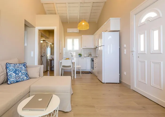 Alisachni Maisonette * Apraos