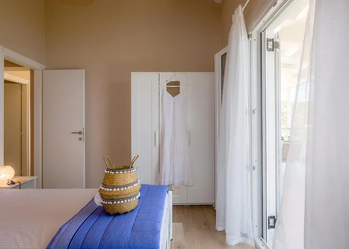 Alisachni Maisonette Apartament *