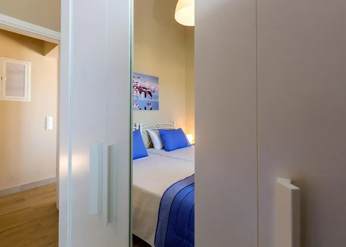 Alisachni Maisonette * Apraos